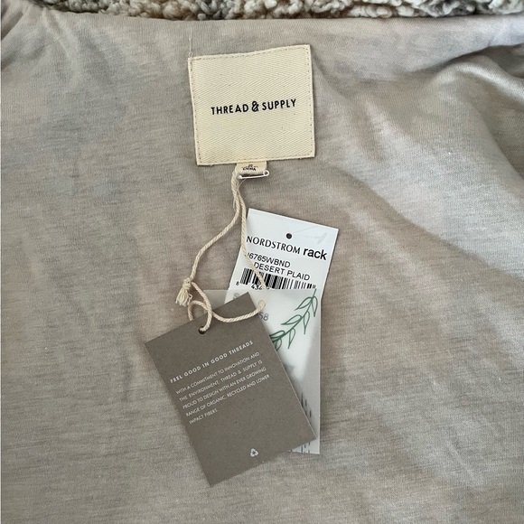 NEW Thread & Supply Desert Plaid oversized ultra soft sherpa teddy jacket - Picture 3 of 9